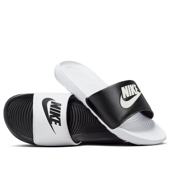

Тапочки victori one slide mix 'white black' Nike, белый
