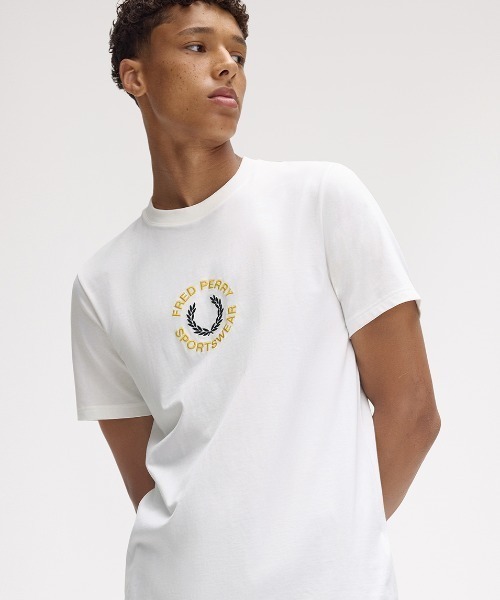 

Футболка с графическим принтом, спортивный стиль FRED PERRY, белый