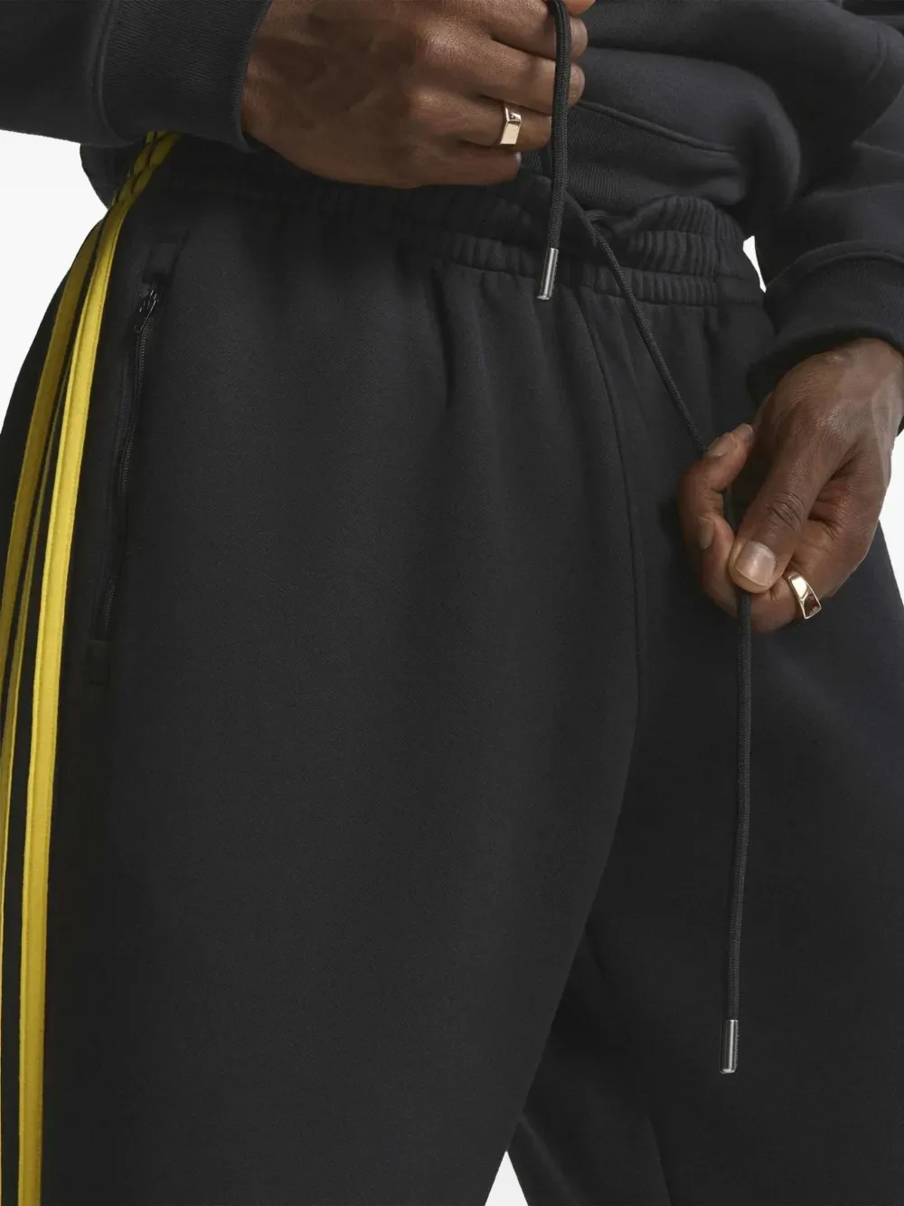 Спортивные штаны свободного кроя Adidas, черный — фото 3