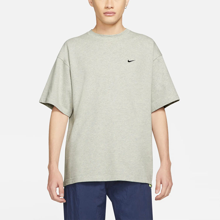 Футболка Nike x Kim Jones Crossover Air Logo Alphabet Round Neck Short Sleeve Gray T-Shirt, серый — фото 3