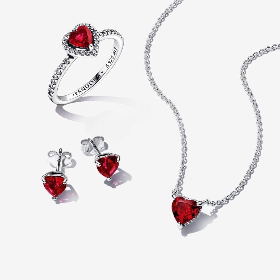 

Ювелирный набор Sparkling Red Heart Ring Set Pandora, стерлинговое серебро