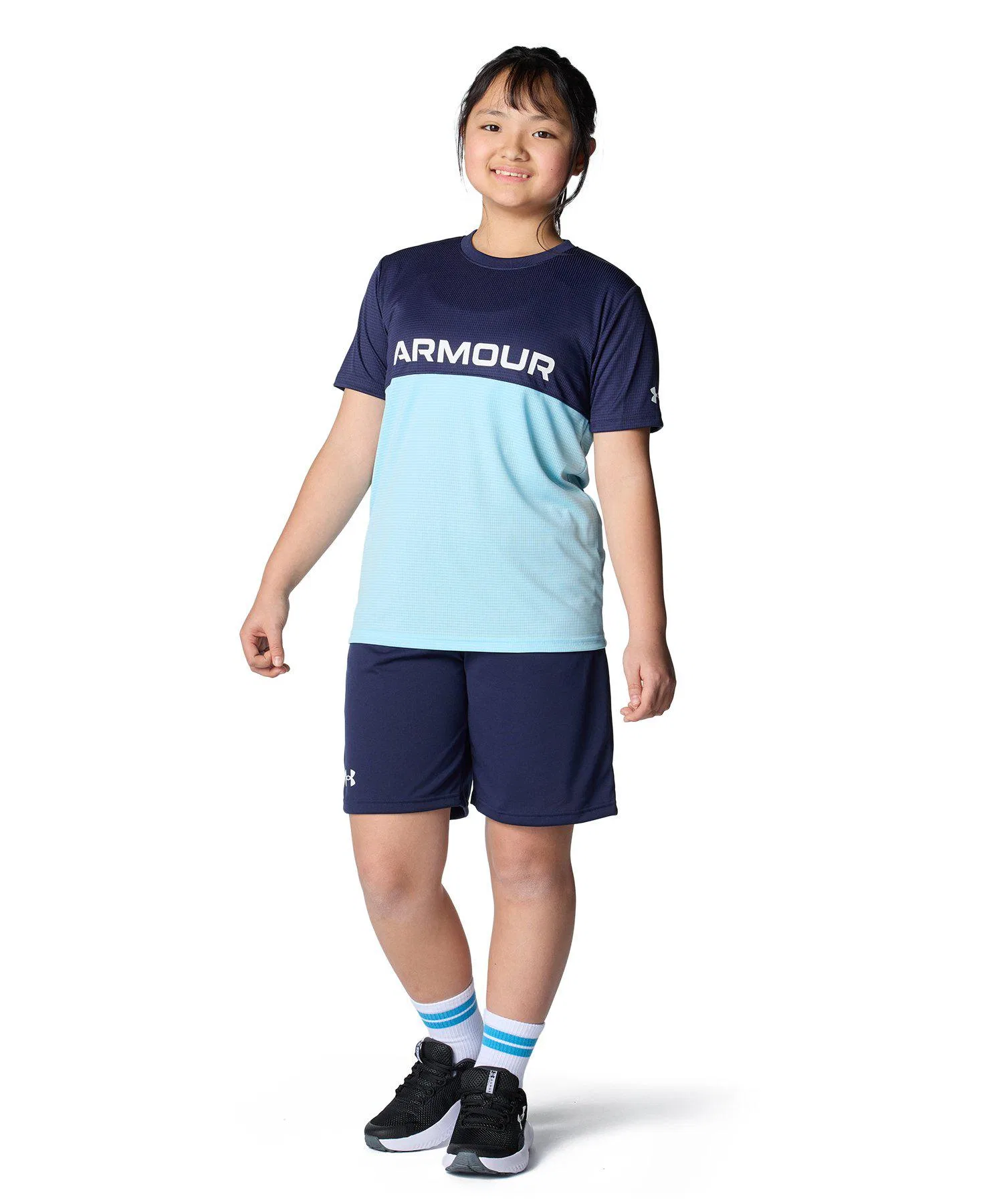Детский спортивный костюм UNDER ARMOUR (футболка и шорты) — фото 3