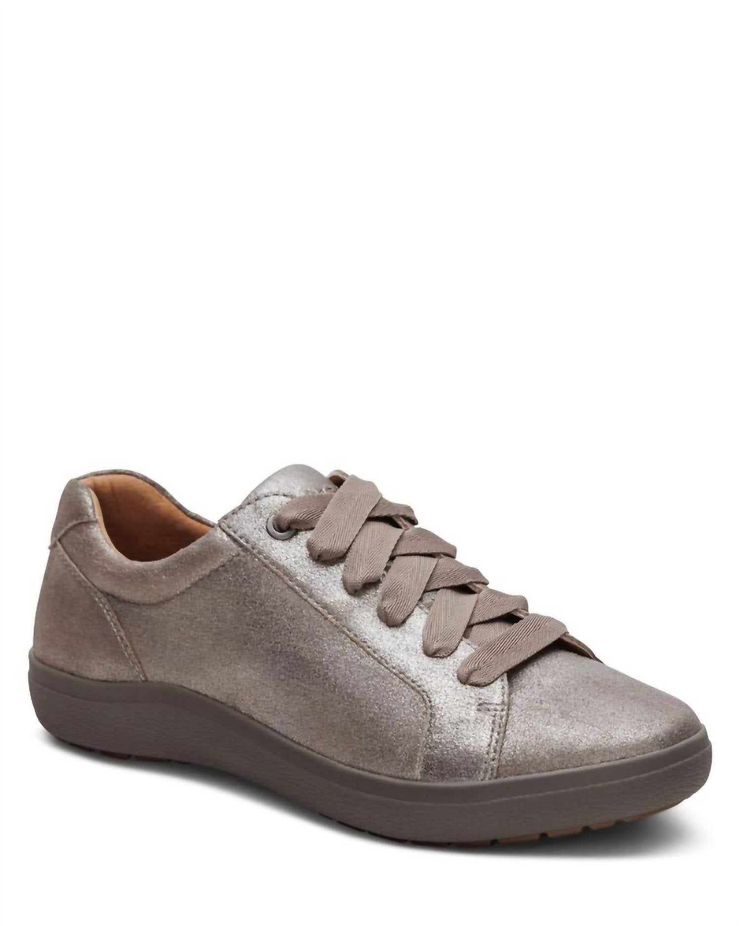 Женские кроссовки Courtney Lace Up в матовом серебристом цвете Aetrex, серебряный