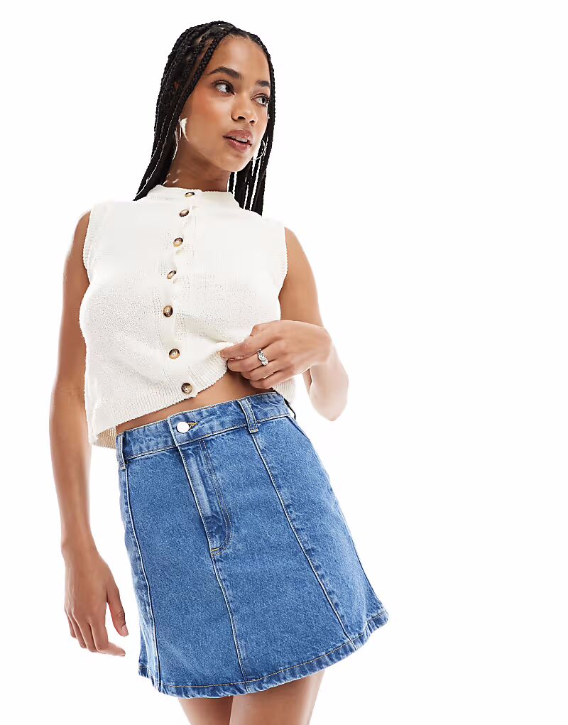 

Мини-юбка с высокой талией и расклешенным подолом от ASOS DESIGN