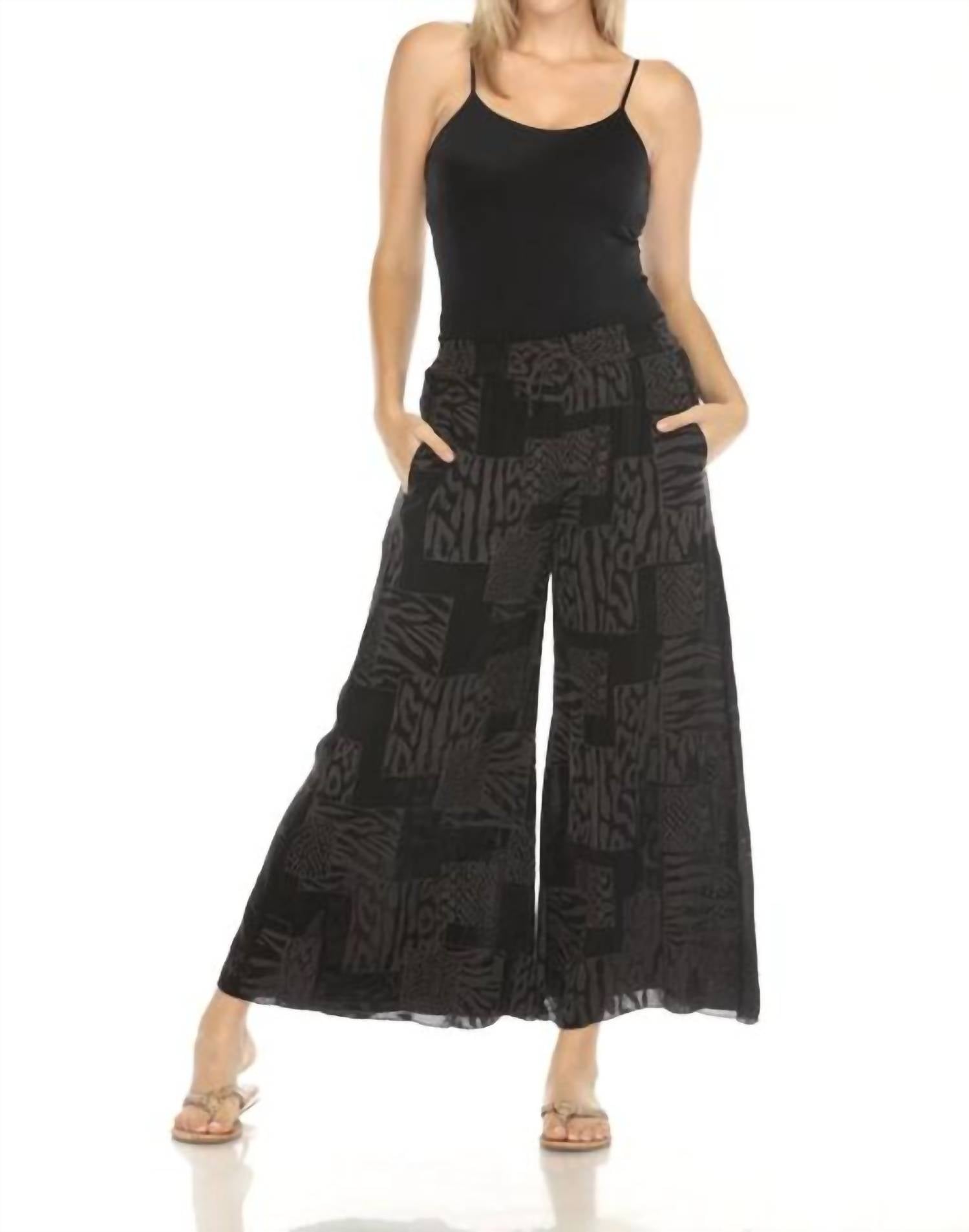 

Yulia Pant (Short Lined) Jaga In Black Johnny Was