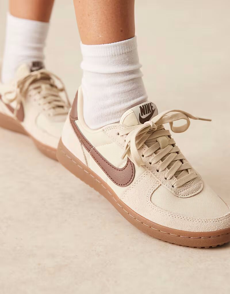 Кроссовки Nike Field General из замши бежевого и коричневого цветов — фото 4