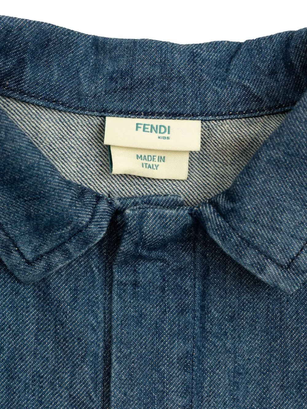 Джинсовая рубашка с вышивкой FENDI KIDS, синий — фото 3