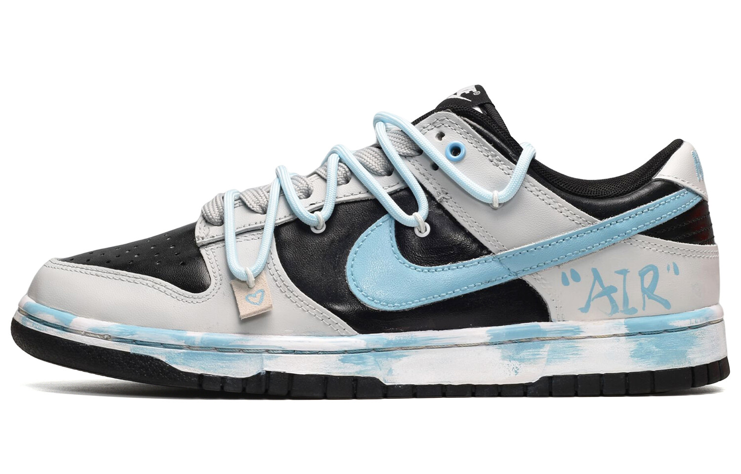 

Женские кроссовки для скейтбординга Nike Dunk
