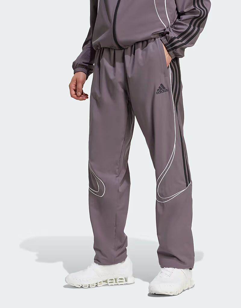 

Серые/черные спортивные брюки Adidas Originals Teamgeist adicolor