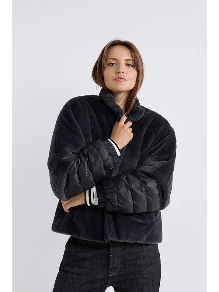 

Josephine & Co Куртка переходного типа "Адриана" антрацитового цвета