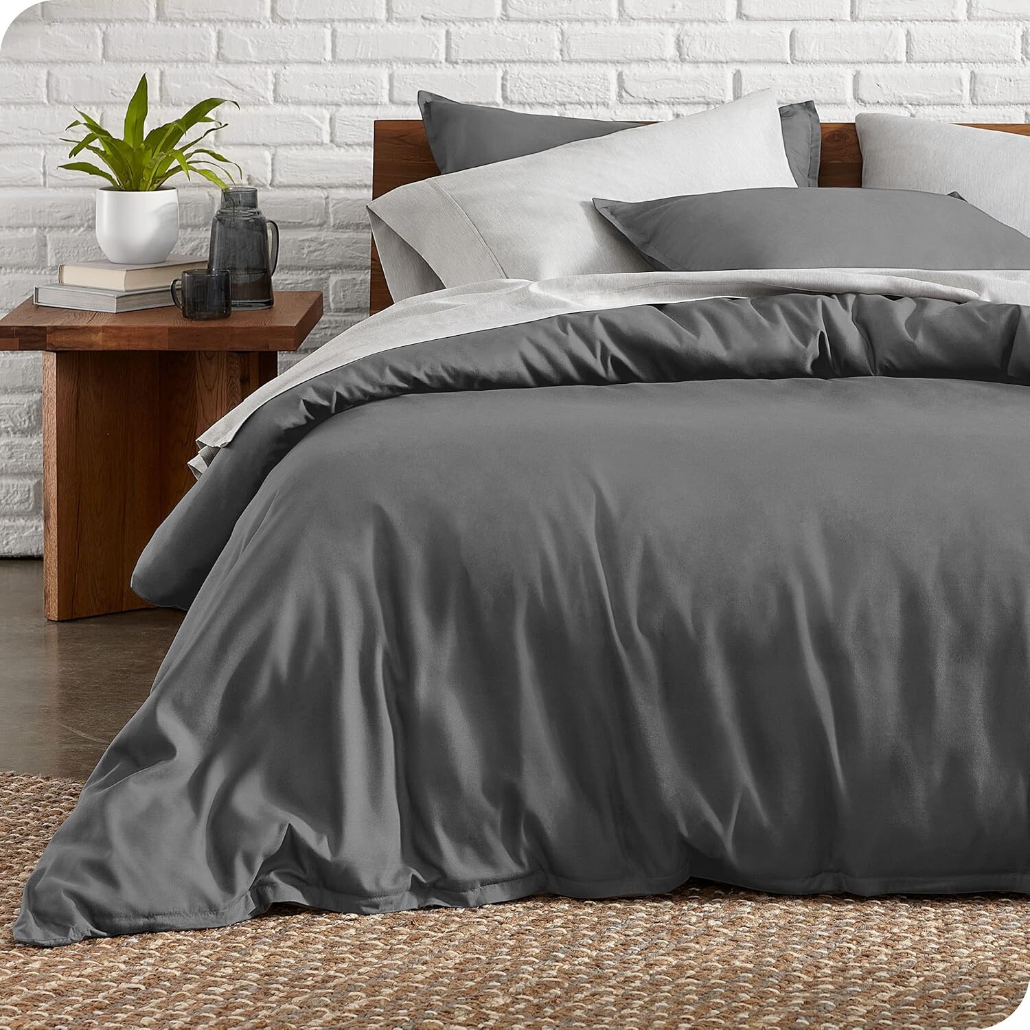 

Комплект простыней из микрофибры Bare Home с комплектом пододеяльников (Queen, серый)