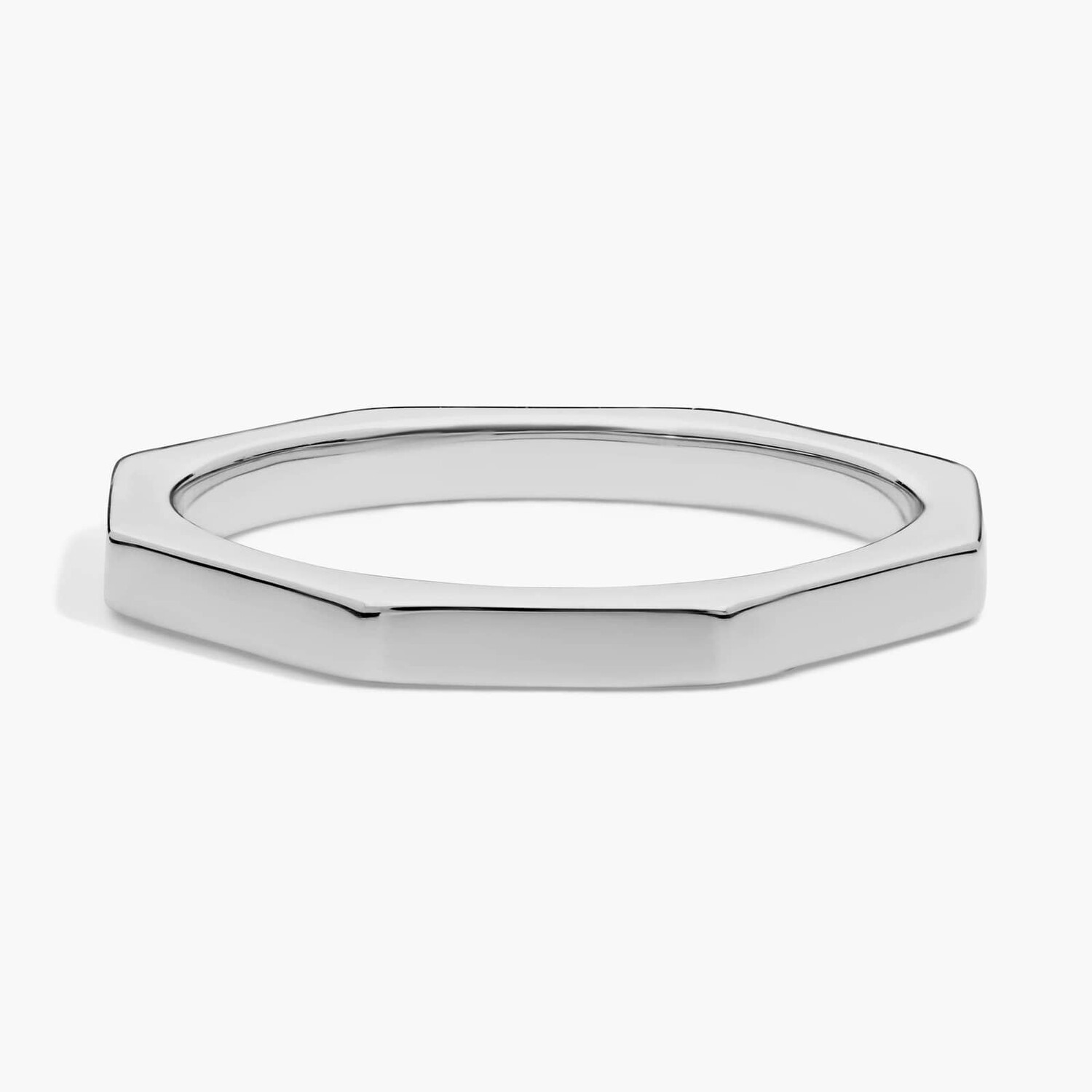 

Кольцо ZAC ZAC POSEN Plain Geometric из 14-каратного белого золота (2,2 мм) Blue Nile