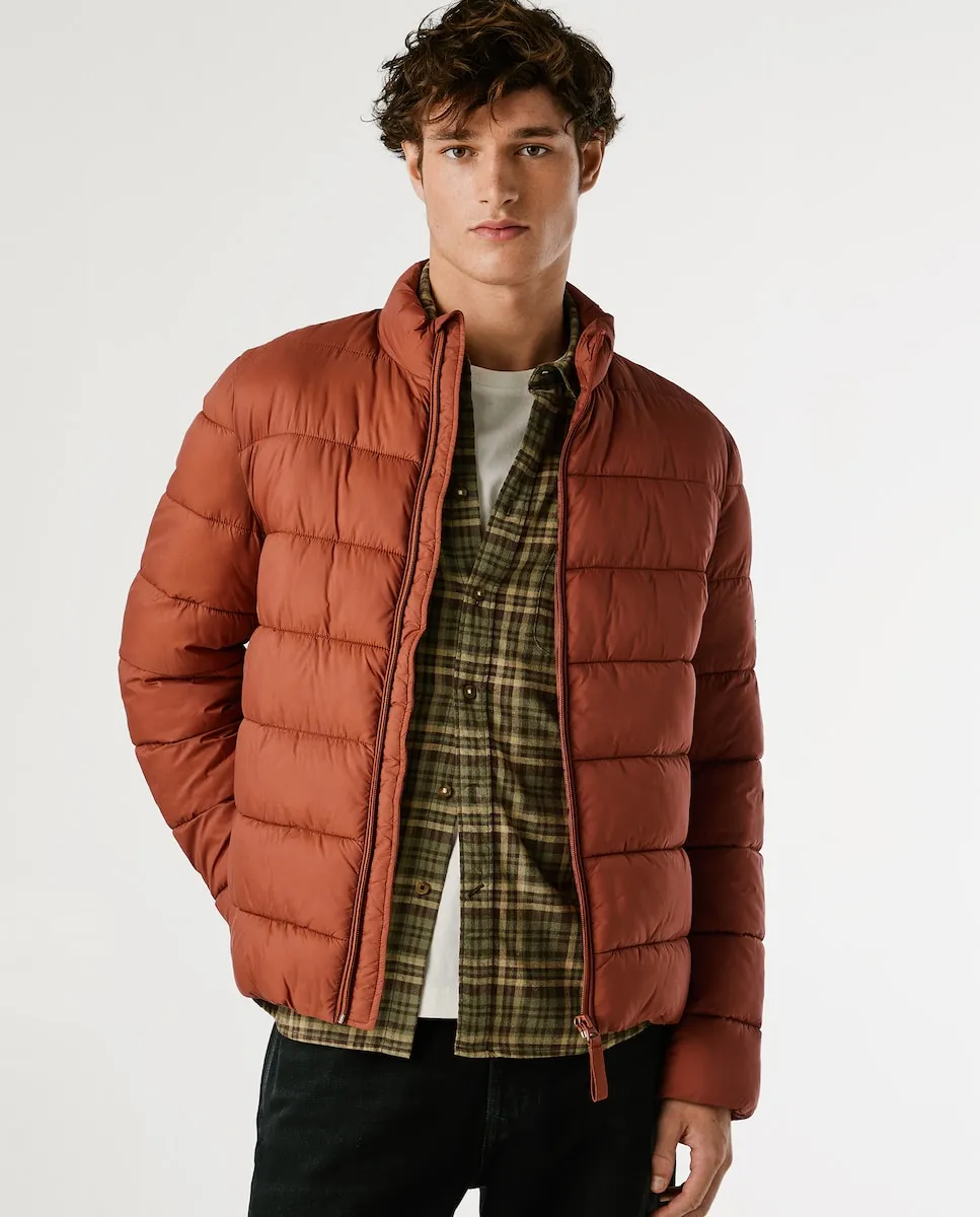 

Мужской пуховик с высокой застегивающейся шеей Pepe Jeans, коричневый