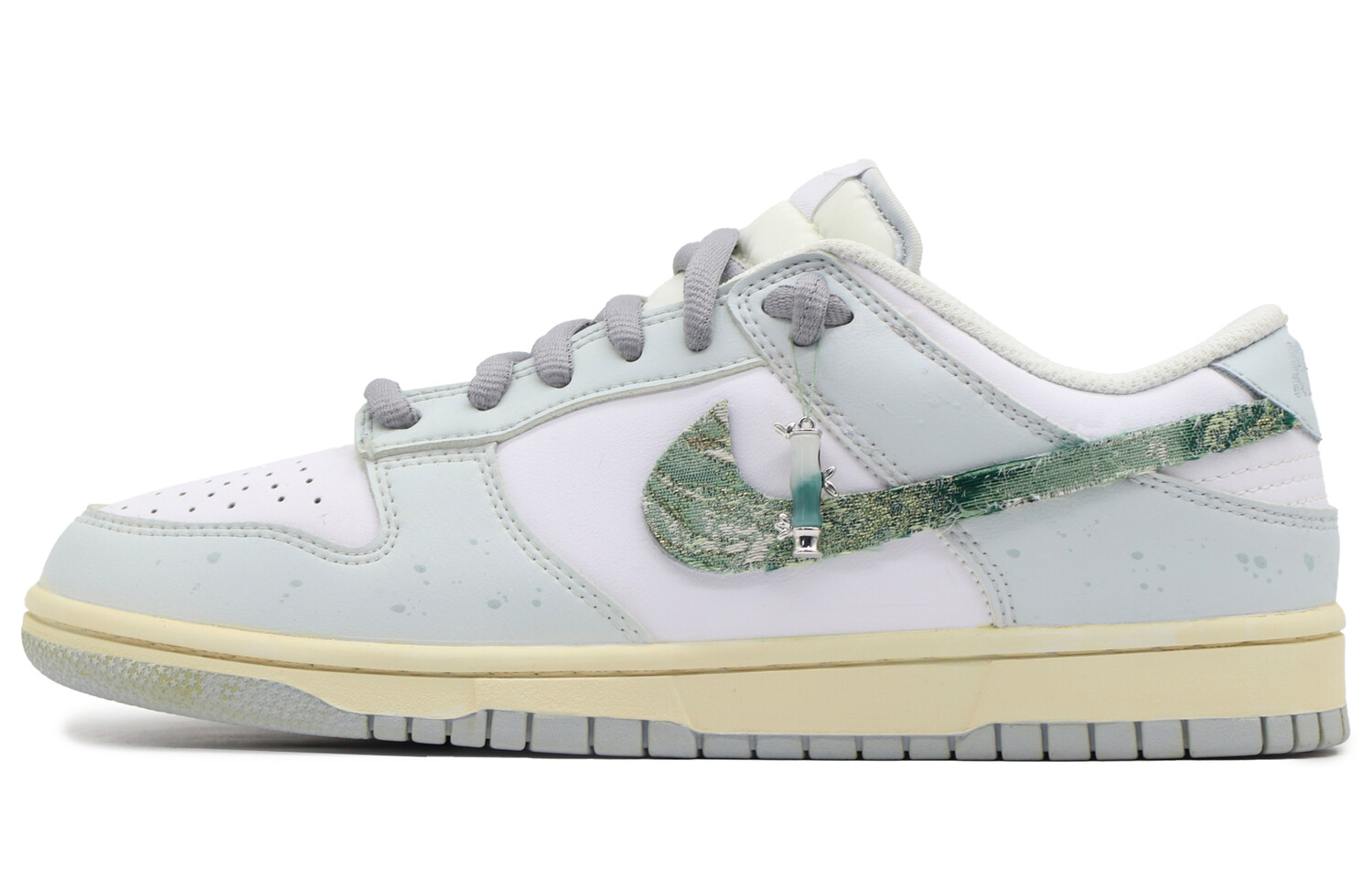 

Кроссовки Nike Dunk Skateboard Shoes Men Low-Top White/Green