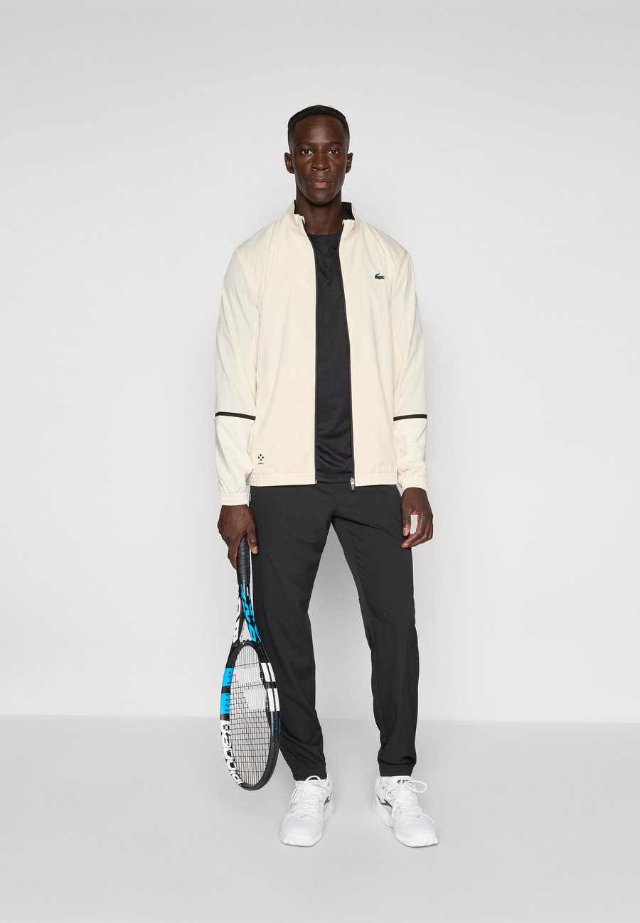 Спортивный костюм Lacoste Sport TENNIS TRACKSUIT SET, Lapland/Black/Off-White — фото 2