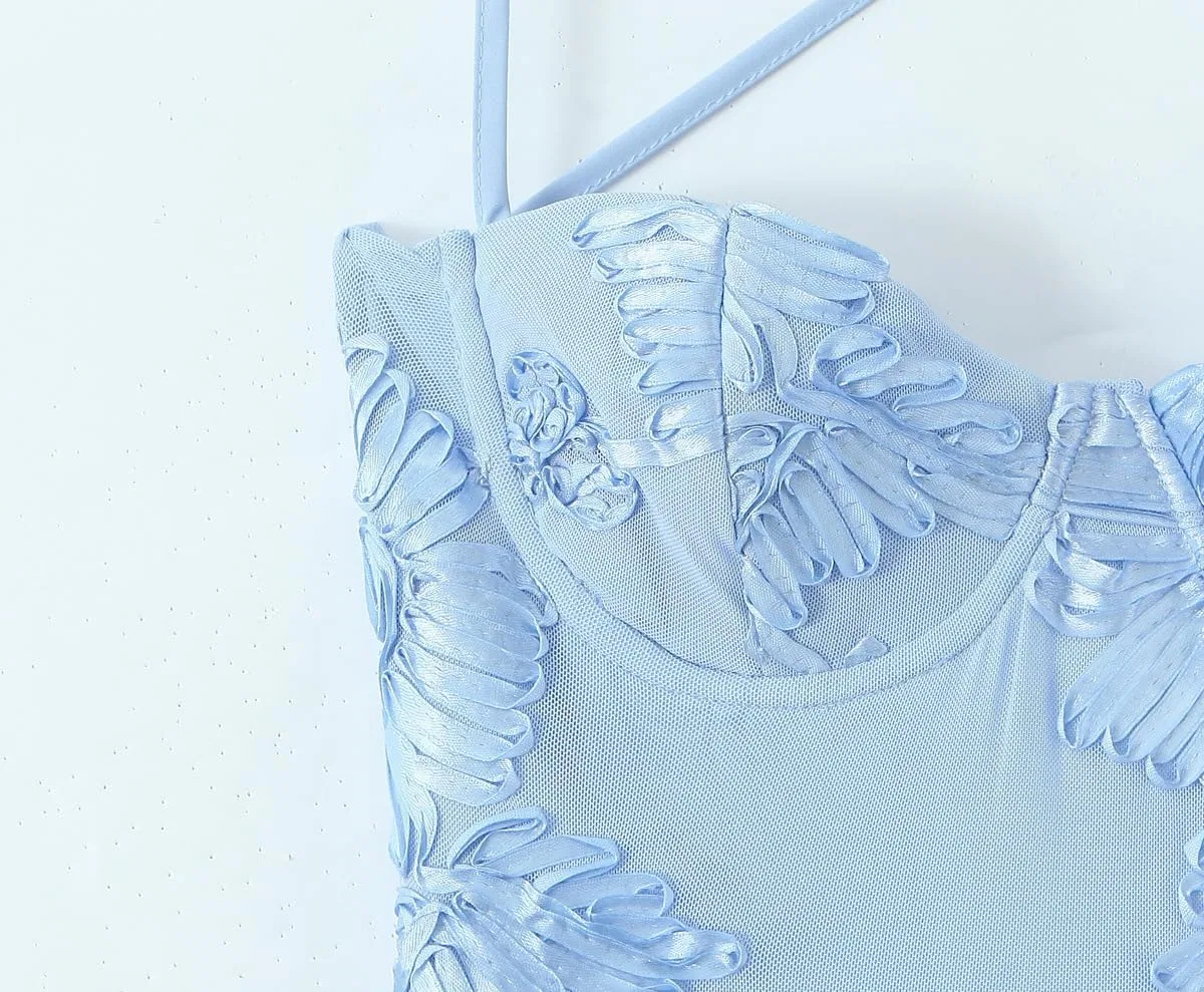 Женское вечернее платье-макси с цветочной вышивкой, модель Floral Mermaid Maxi, светло-синий — фото 3