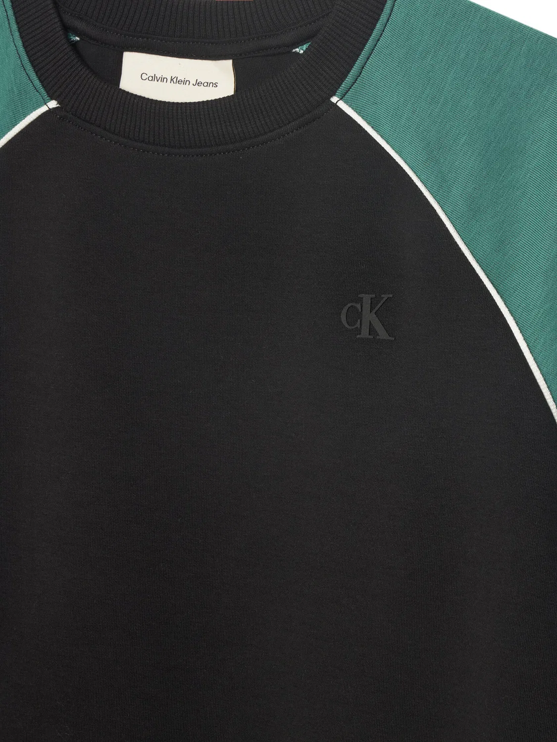 Толстовка стандартного кроя для мальчика Calvin Klein Jeans, черный — фото 3