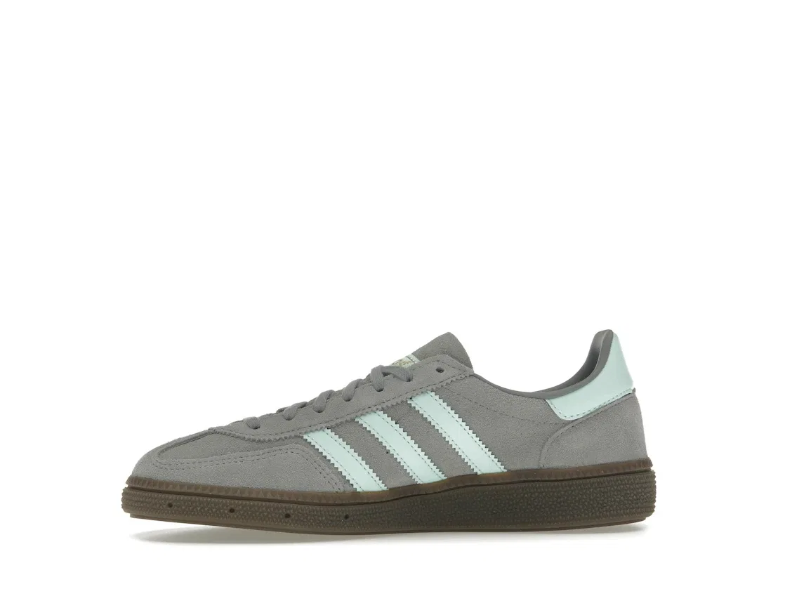 Детские кроссовки с замшевым верхом Adidas Handball Spezial, Grey Three/Clear Mint/Gum — фото 3