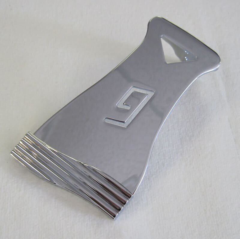 

Gretsch Electromatic, серия G, хвостовик 4,5″, хром 0062745000 Electromatic G Tailpiece 006-2745-000