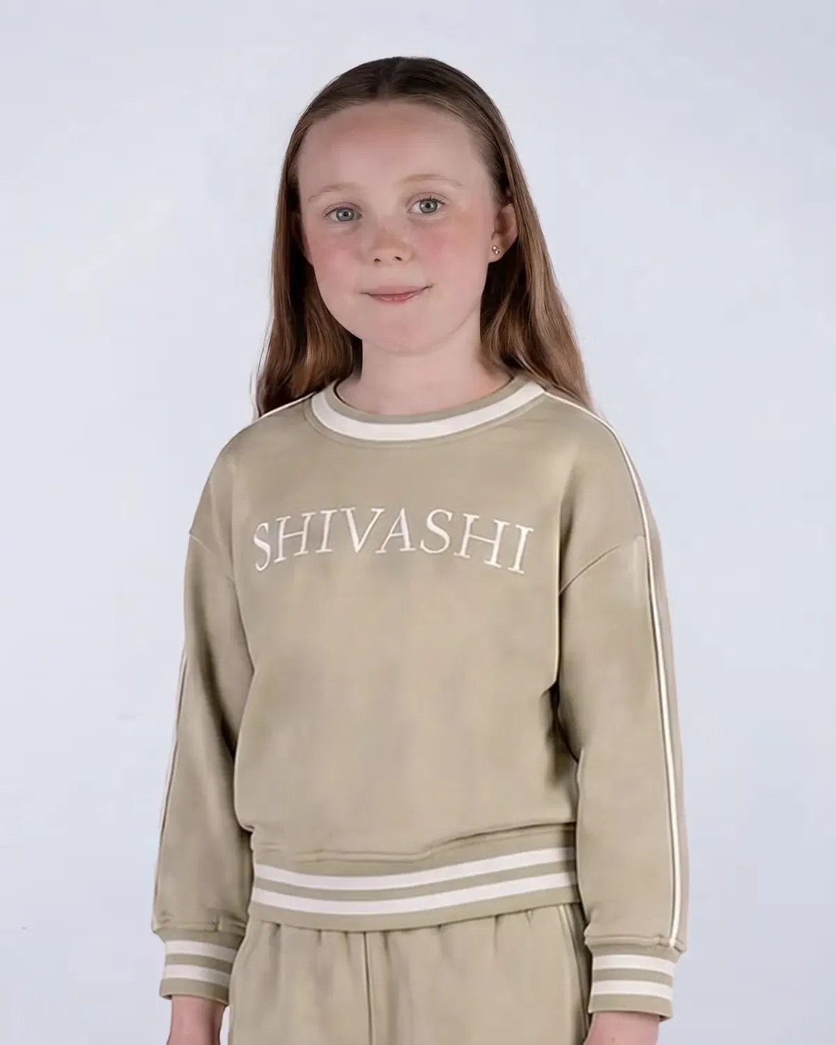 Свитшот оверсайз Cozy sweat Shivashi Kids, бежевый