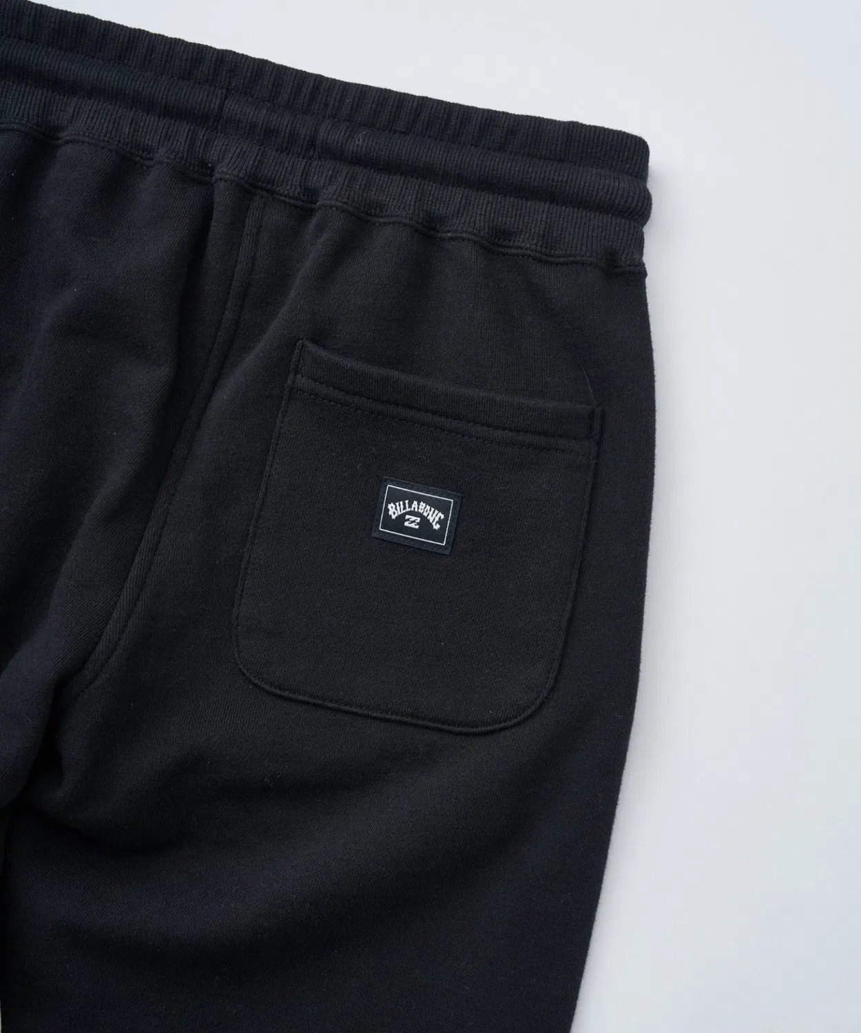Детские спортивные штаны с логотипом BILLABONG, EMBOSS Logo Pant, Black — фото 4