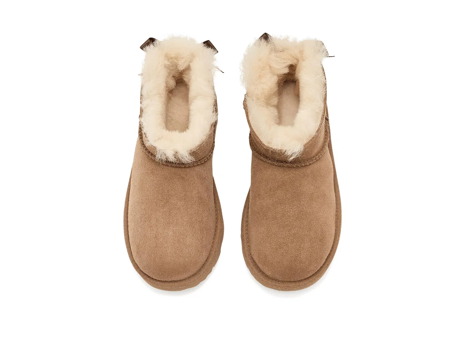Ботинки Ultra Mini Bailey Bow (для маленьких и больших детей) Ugg Kids, Chestnut — фото 3