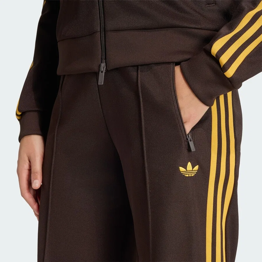 Брюки ADIDAS ORIGINALS свободного кроя 'Classic' коричневого цвета — фото 3