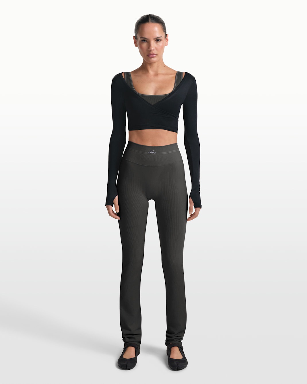 

Леггинсы Nike x SKIMS Ribbed Seamless Women's 34" Straight, черный