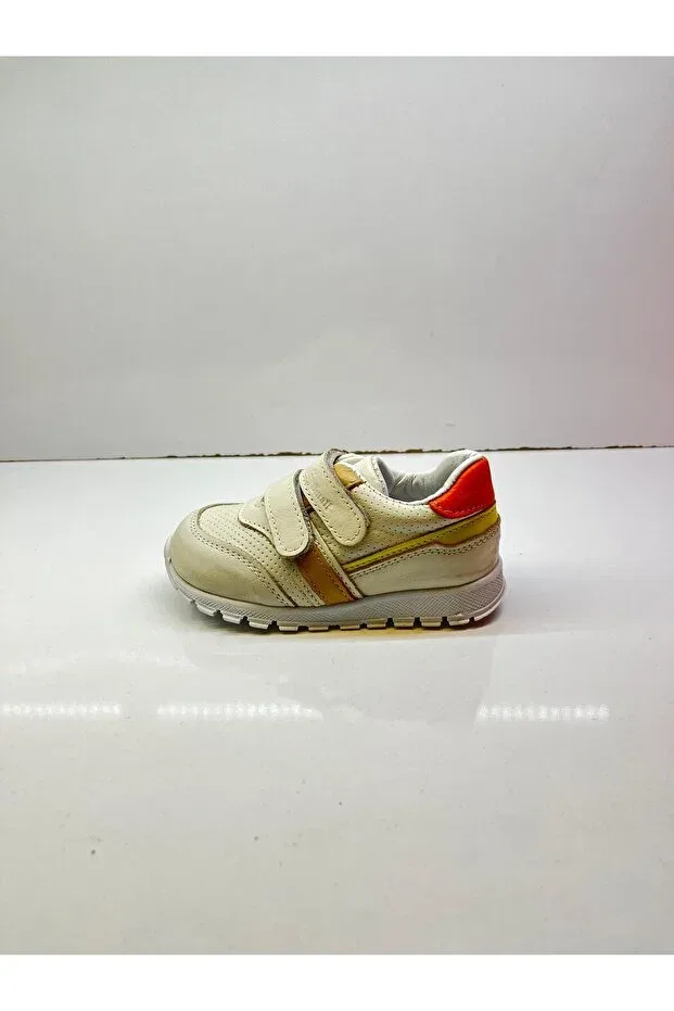 Детские туфли для мальчиков с ортопедической подошвой Small Foot, Nude Color