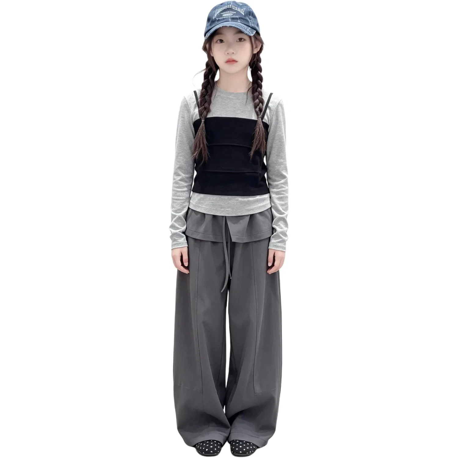 Детский спортивный комплект с круглым вырезом, модель VIBE, MADALLO, Gray+Black Top