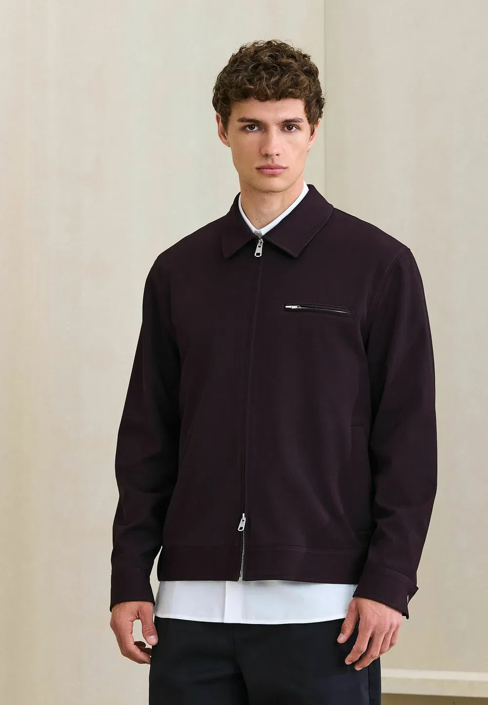 Куртка прямого кроя - модель motionflex smart twill zip shacket - легкая куртка Next, Burgundy Red — фото 4