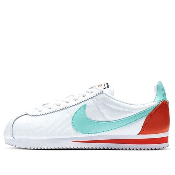 

Кроссовки классические cortez premium Nike, белый