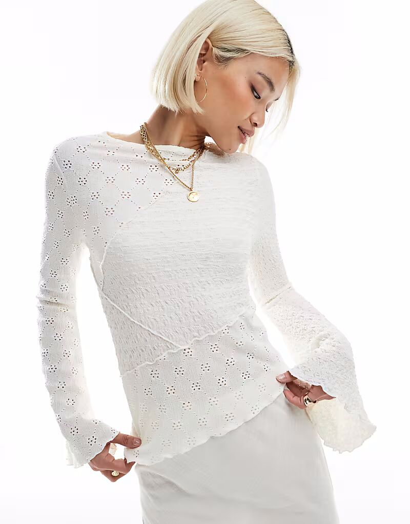 

Джерси Miss Selfridge из смешанной фактуры с длинными рукавами и расклешенным кроем кремового цвета
