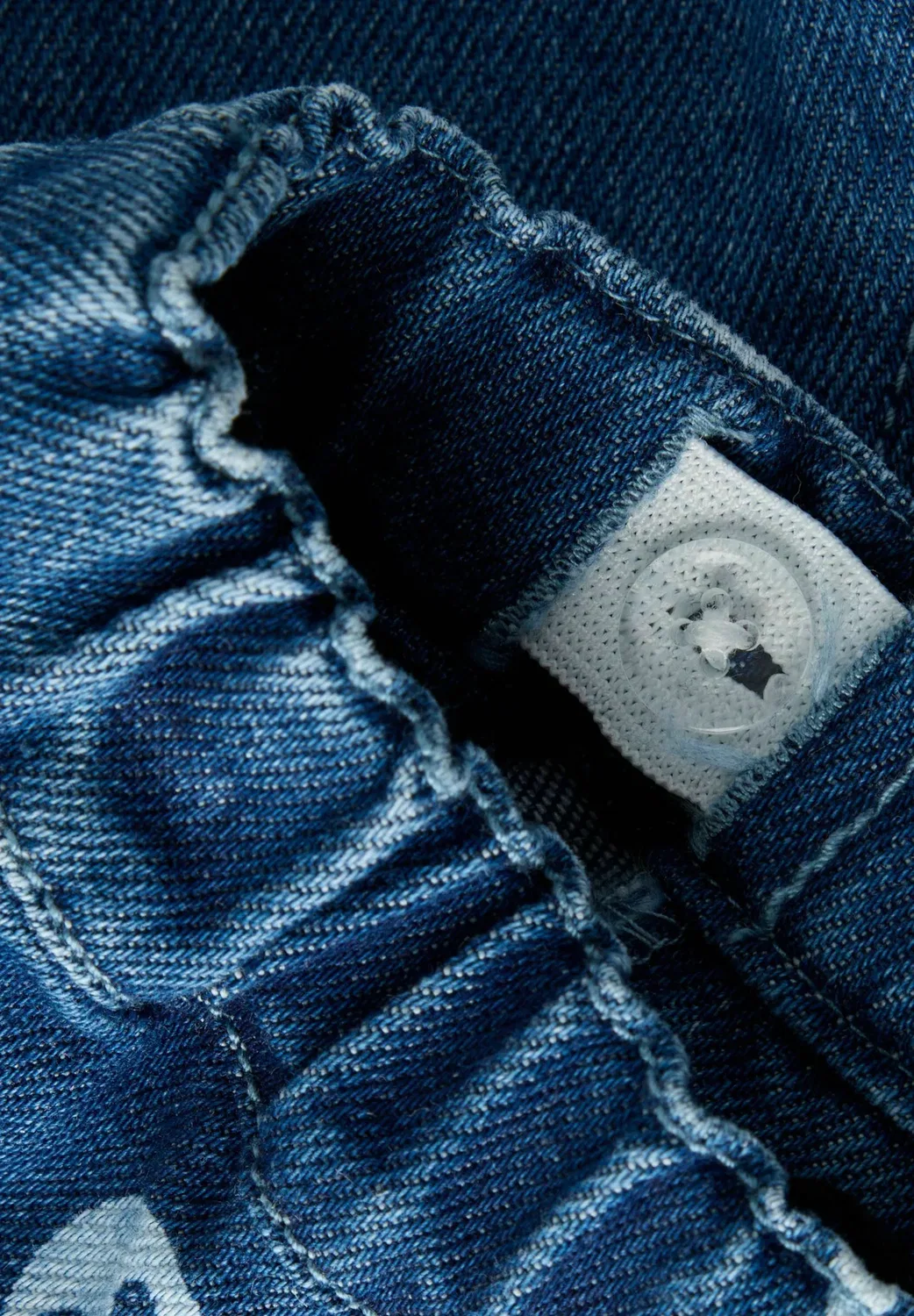 Свободные джинсы с принтом - брюки Lil' Atelier, Dark Blue Denim — фото 3