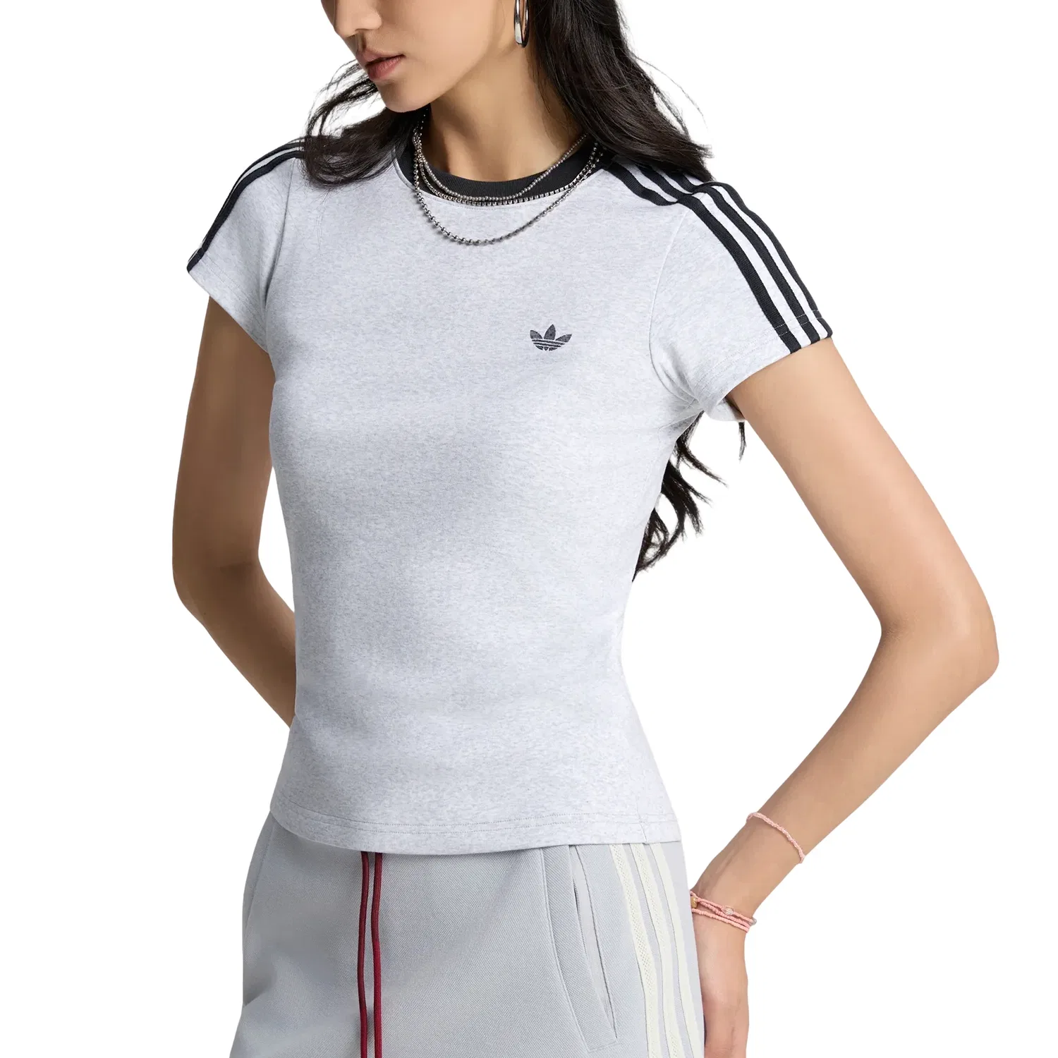 Женская футболка с коротким рукавом Tailored Cali Adidas, серый — фото 3