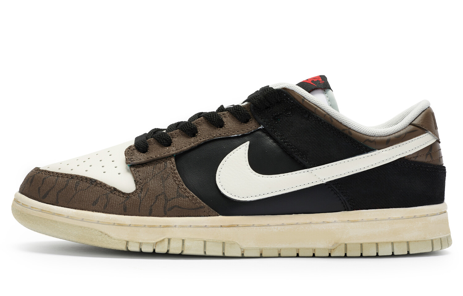 

Кроссовки Nike Dunk Skateboard Shoes Men Low-Top Black