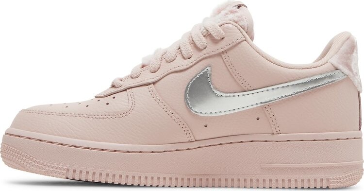 Кроссовки Nike Wmns Air Force 1 '07 'Faux Sherpa Fur', розовый — фото 4