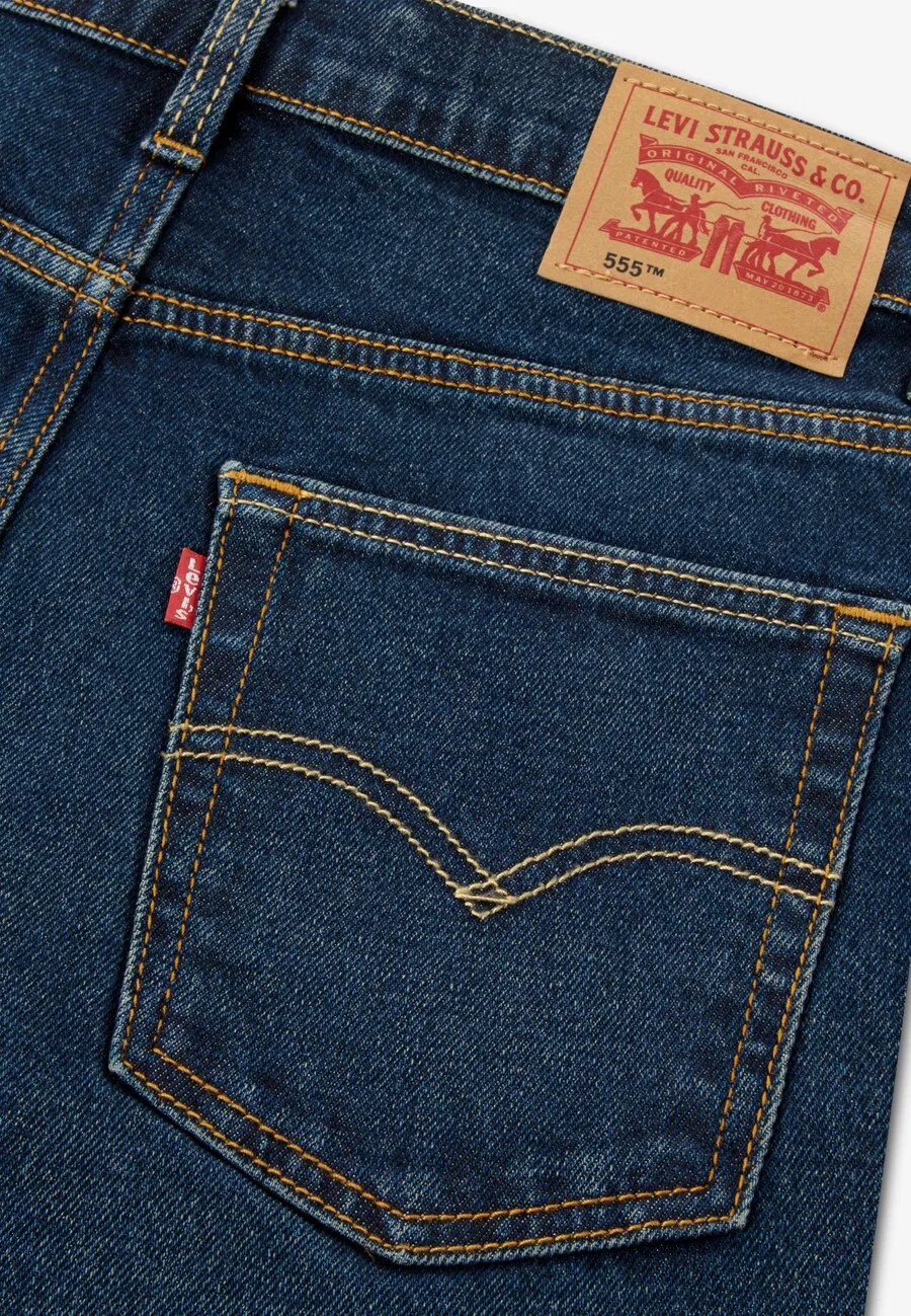 Детские джинсы Levi's Kids свободного кроя '555 RELAXED STRAIGHT' темно-синего цвета — фото 3