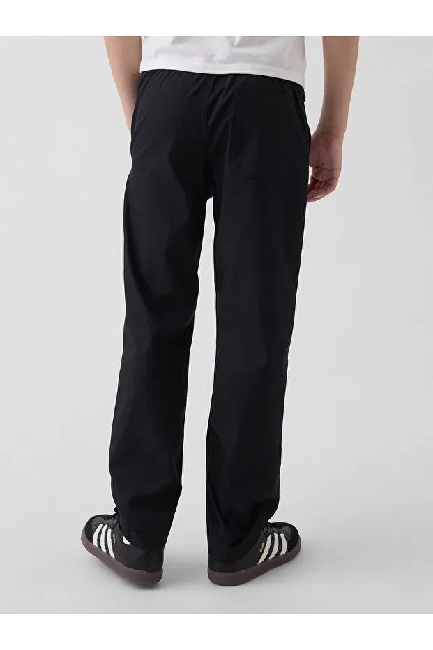 Детские брюки для мальчиков черные Gap, Color Black-000 — фото 3