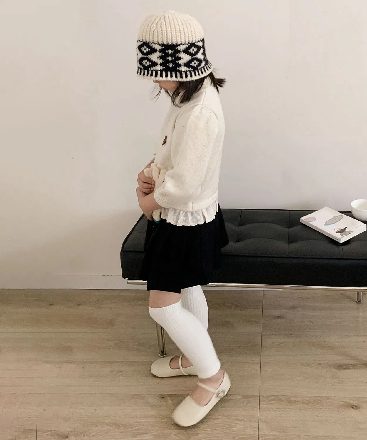 Детский свитер с цветочной вышивкой и рюшами aimoha, Beige — фото 2