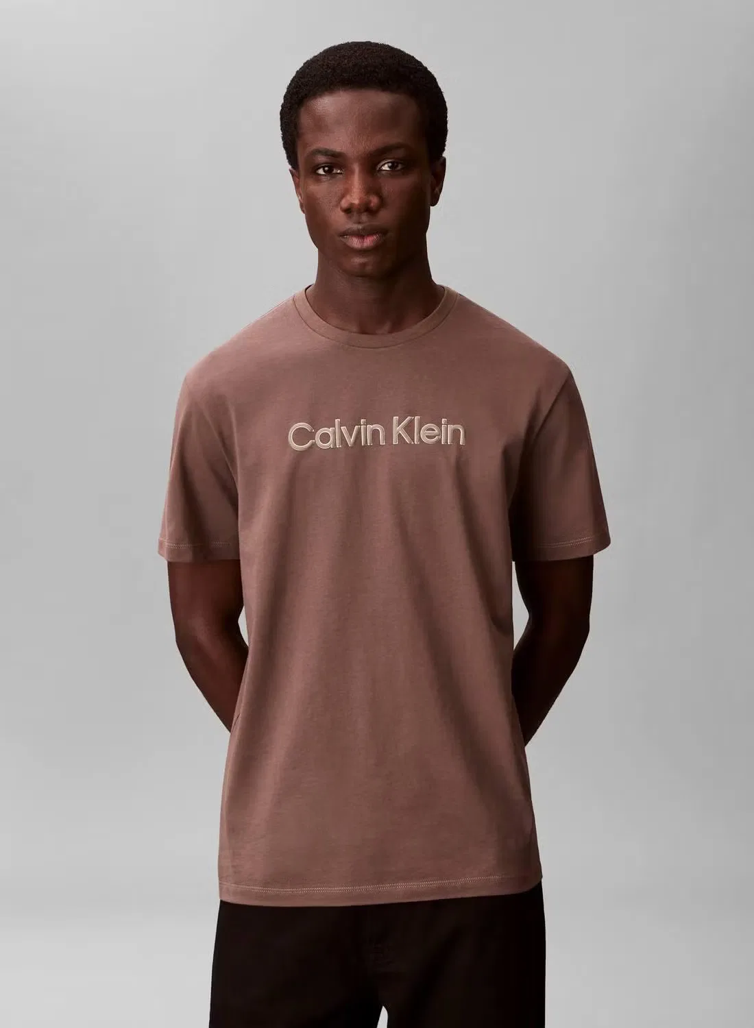 Футболка с принтом Graphic logo Calvin Klein, теплый дуб