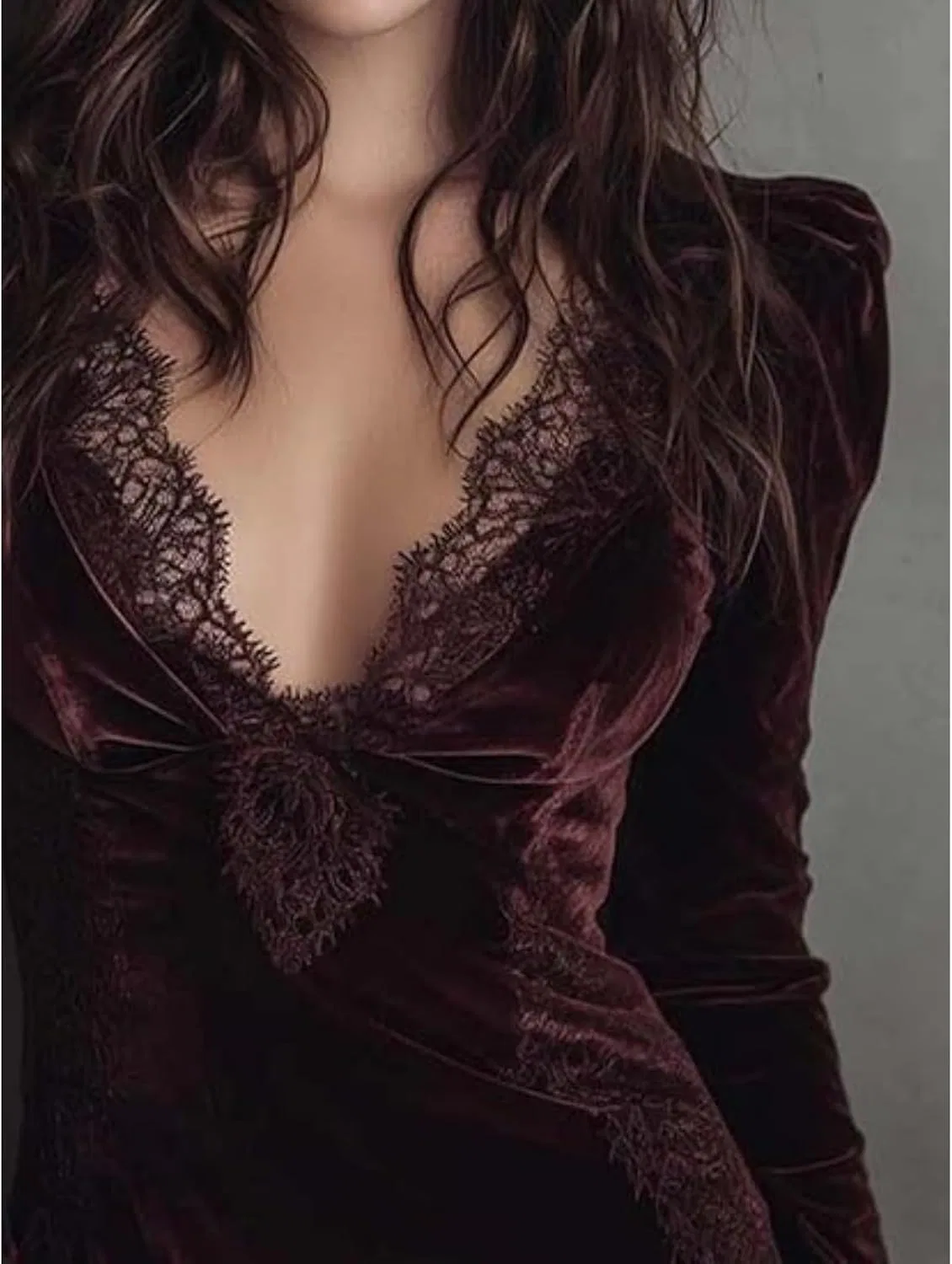 Женское платье с кружевом и воланами из велюра, Long Puff Sleeve Deep V Neck, Wine Red — фото 4