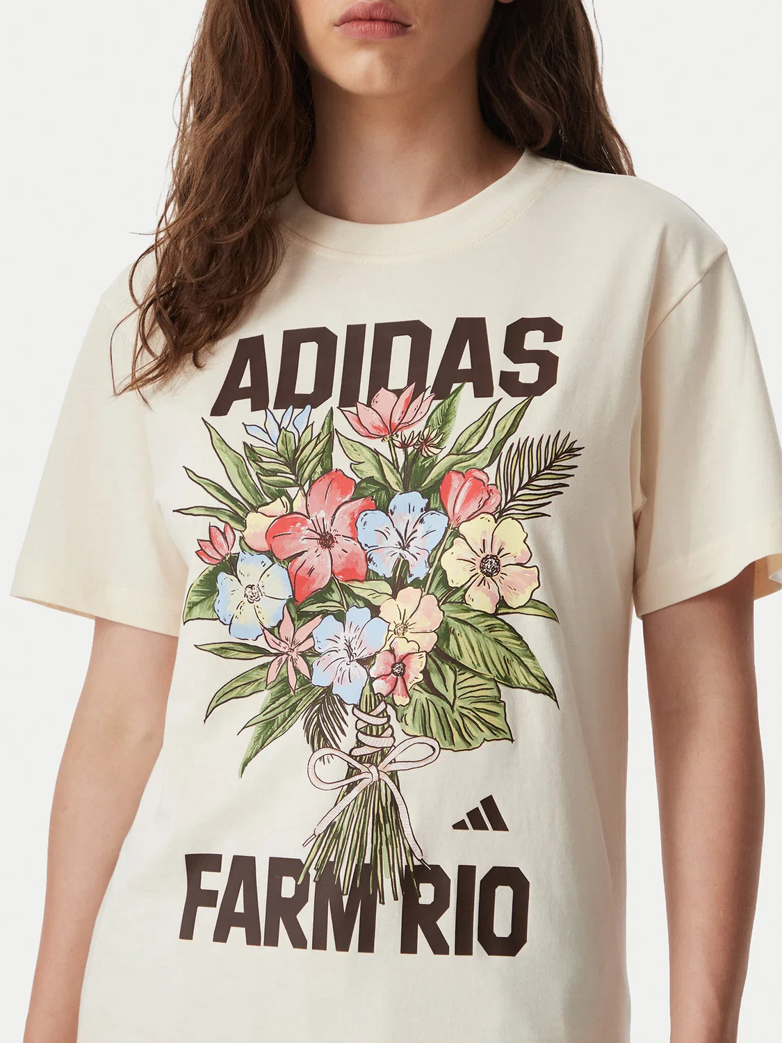 Женская футболка стандартного кроя Fram Rio Graphic Adidas, кремовый — фото 4