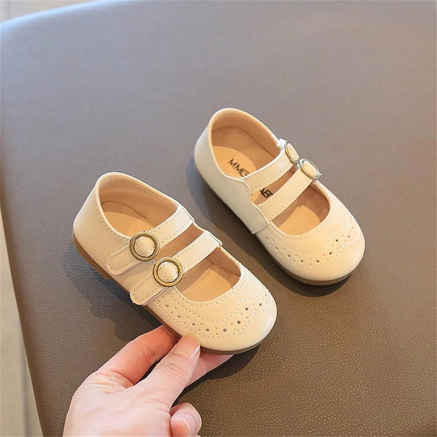 Детские ботинки для девочек с перфорацией Link Shoes Summer And Autumn, Beige — фото 3
