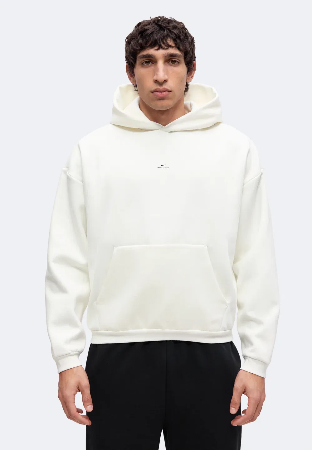 Стандартная модель - толстовка Nike Performance, Sail/Black