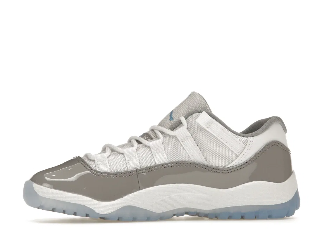 Детские кроссовки повседневные Jordan 11 Retro Low Jordan, White/University Blue/Cement Grey — фото 3