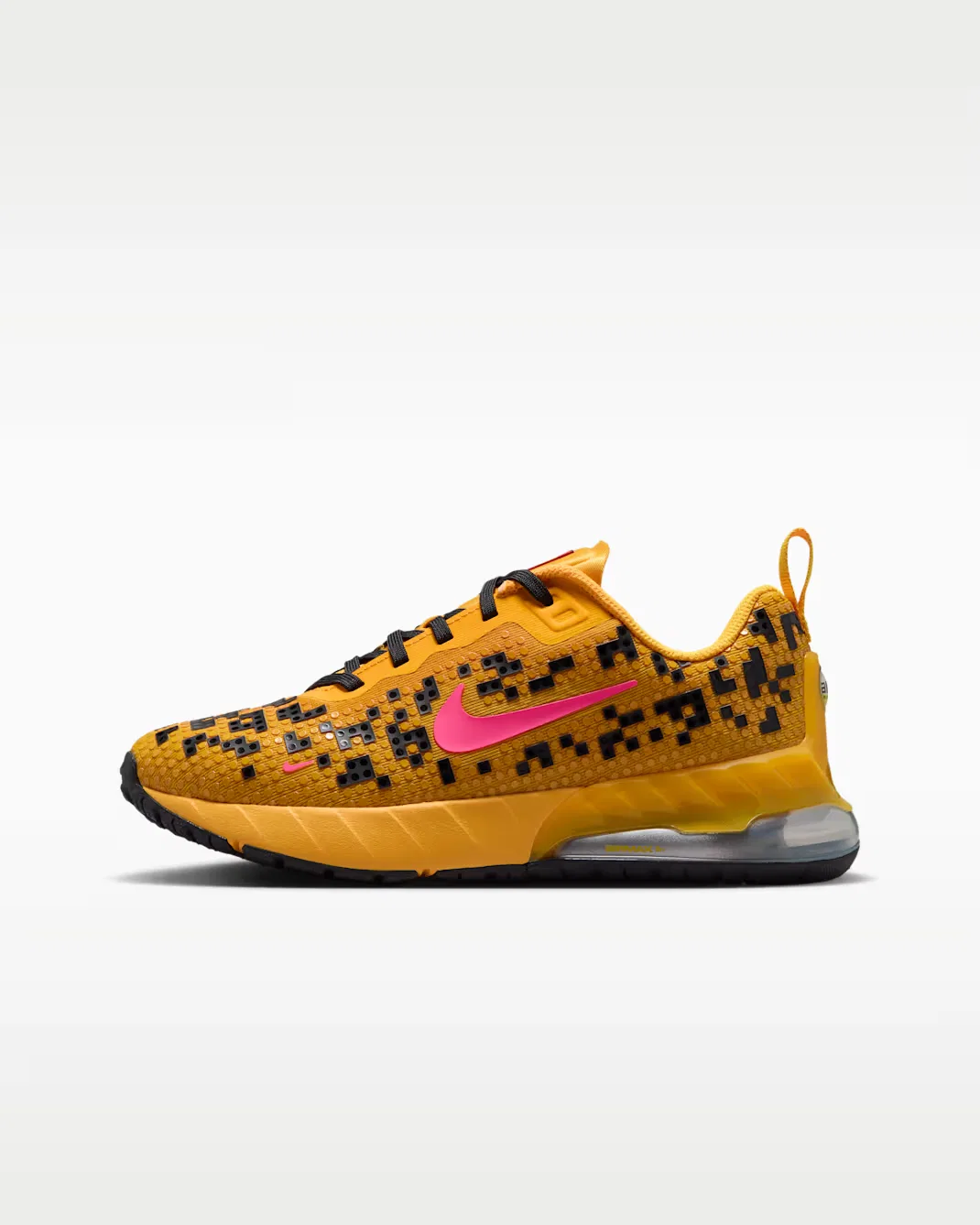 Кроссовки для детей постарше Nike Air Max Phoenix x LEGO Collection, University Gold/Black/Metallic Silver/Hyper Pink