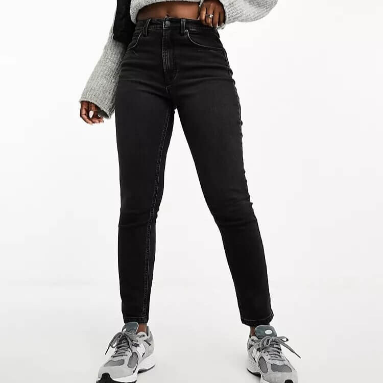 Джинсы Asos Design Hourglass Slim, черный