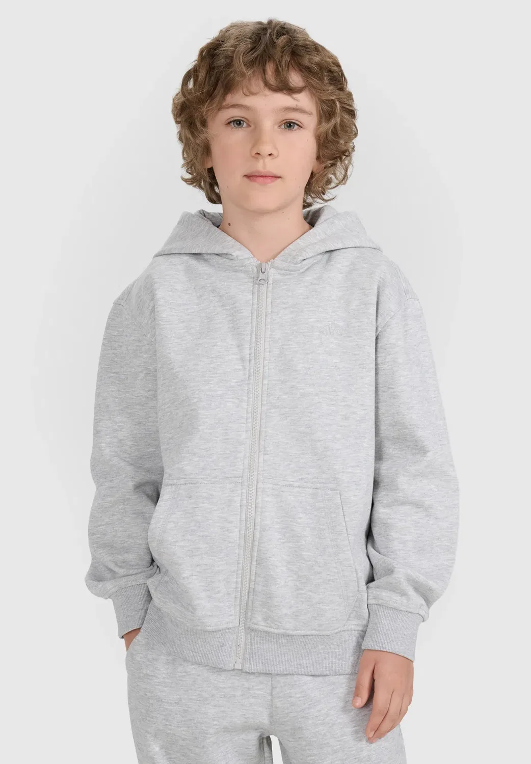 Bluza dresowa rozpinana z kapturem chłopięca - szara 122 (6-7 лат) - толстовка на молнии 4F, Grey Melange — фото 2