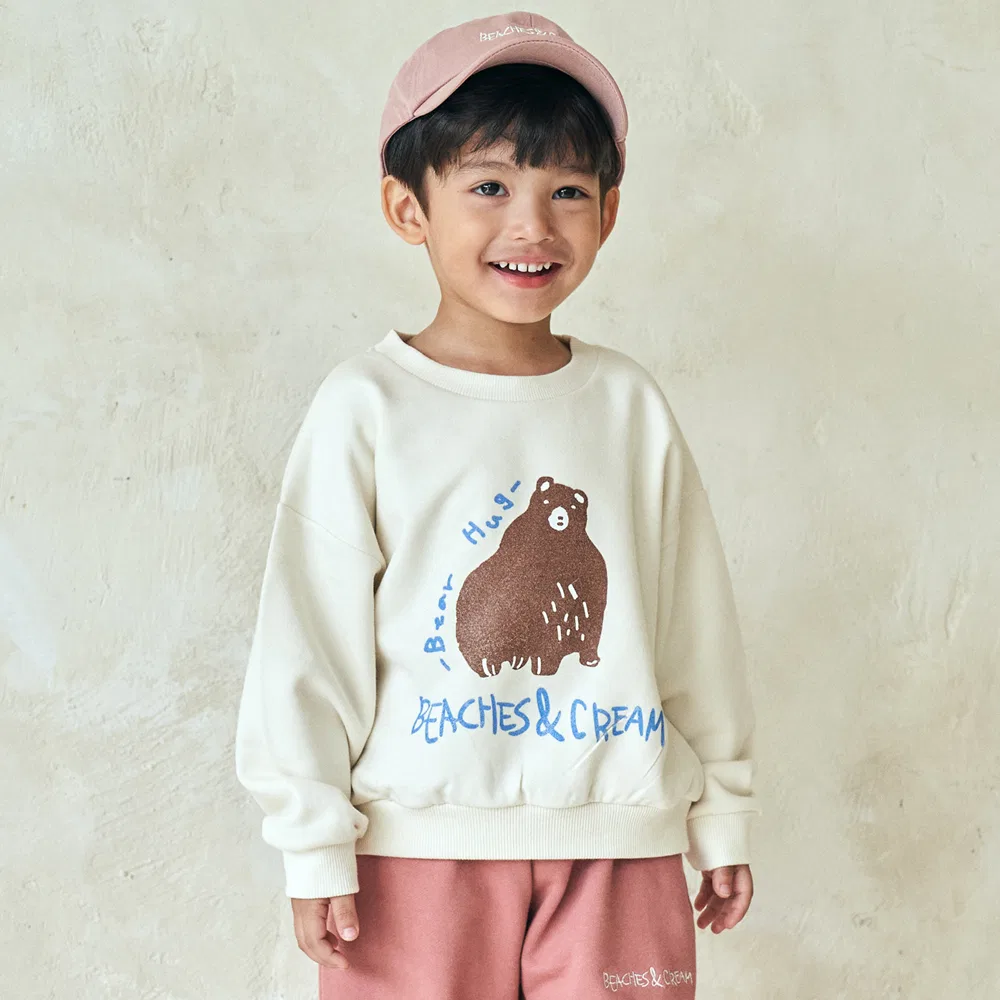 Детский свитшот с графическим принтом Bear Hug, Wild Bear MTM BEACHESAND CREAM KIDS, Белый